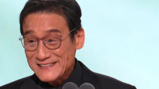 电影《飞行家》在黑龙江省哈尔滨市取景拍摄，带领观众解锁哈尔滨的冰雪魅力，再加上“跟着电影去旅游”等一系列优惠政策的推动，如今观影已然成为一场跨越银幕与现实的冰城漫游。